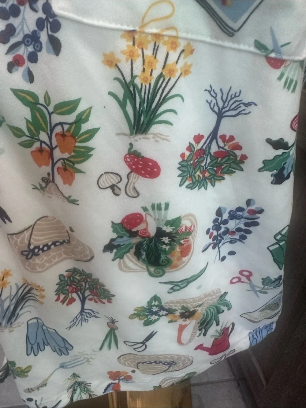 Kate Spade In the Garden Pajama Top Sz M Garden Print Button Front Short Sleeve